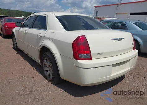 2007 Chrysler 300 Touring from USA, damaged, VIN 2C3KA53GX7H892120